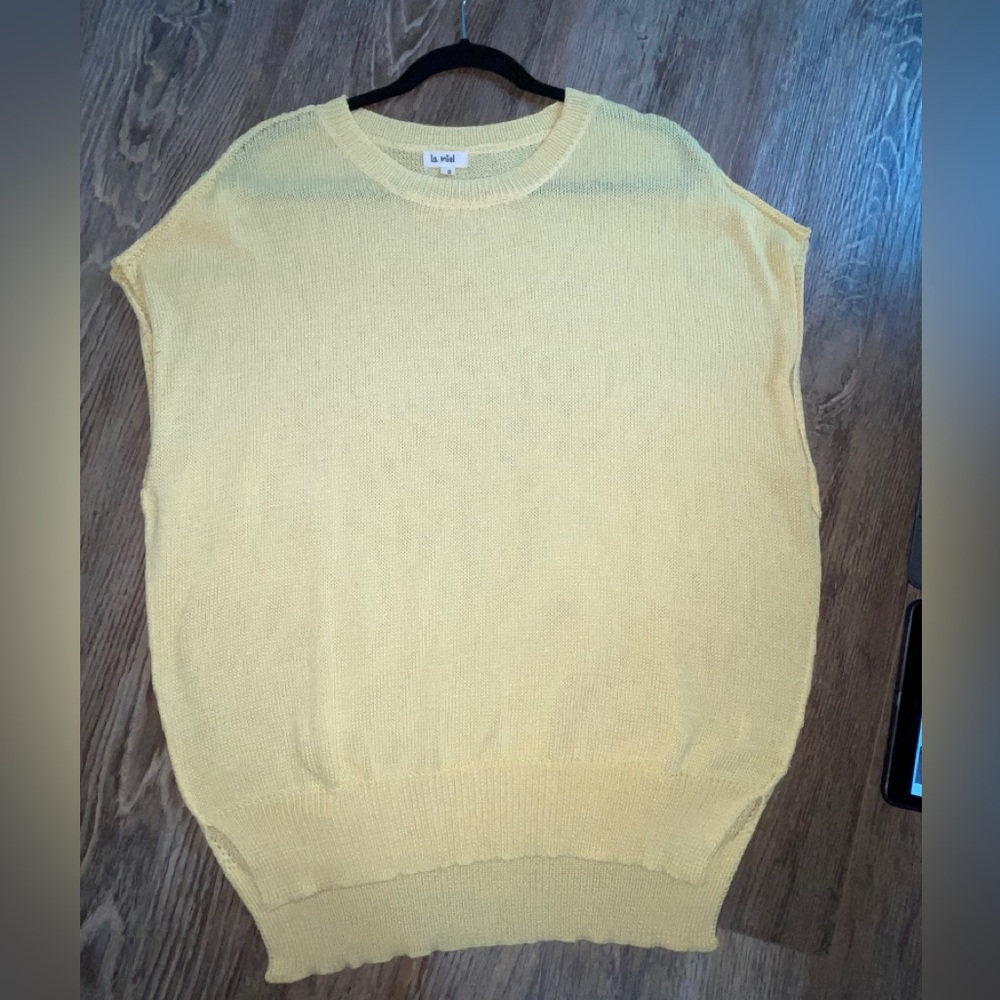 🍋Lemonade Yellow Short Sleeve Sweater🍋